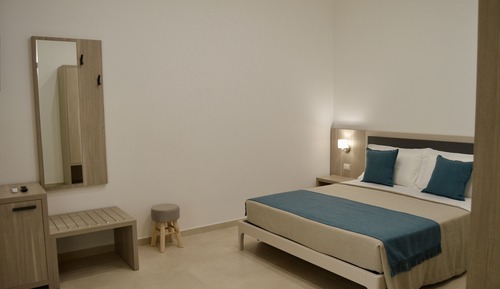 Basic Triple Room