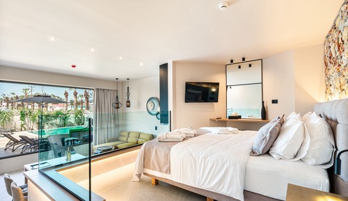 Deluxe Suite, Private Pool