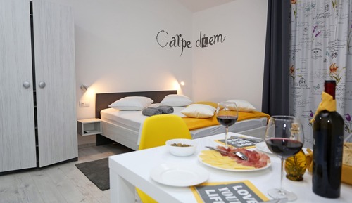 Exclusive Studio Suite