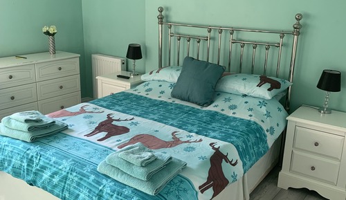 Deluxe Double Room with Shower