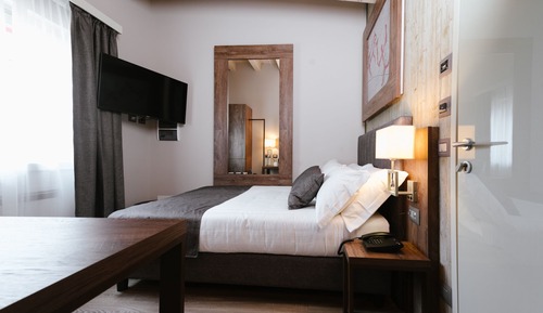 Standard Single Room
