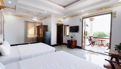 Family room with 2 big beds