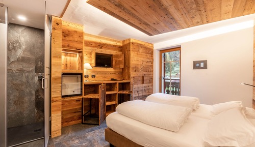 Double Room (Mason Miramonti)