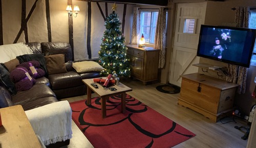 Family Cottage, Private Bathroom (Myrtle Cottage)