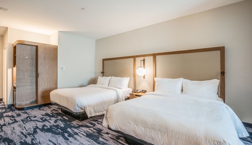 Room, 2 Queen Beds, Non Smoking (Mobility Accessible, Tub)