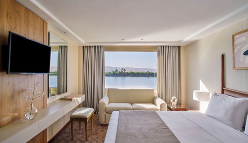Superior Room, 1 King Bed