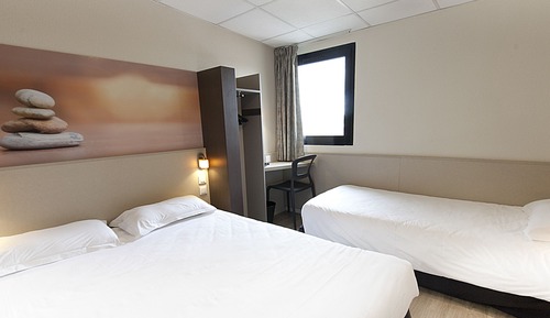 Comfort Triple Room