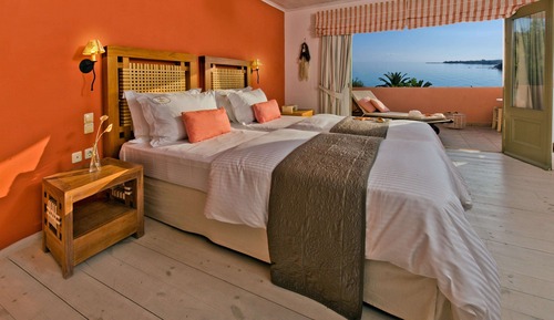 Deluxe Two-Bedroom Beachfront View Suite
