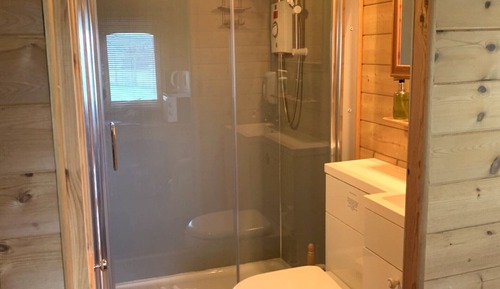Standard Chalet, Ensuite