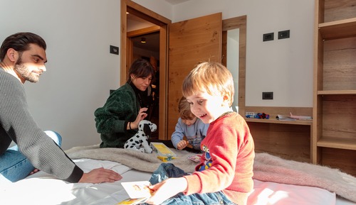 Family Apartment, Annex Building