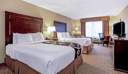 Room, 2 Queen Beds, Accessible, Non Smoking (Mobility/Hearing Impaired Accessible)