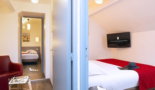 Family Apartment (Up to 6 People)