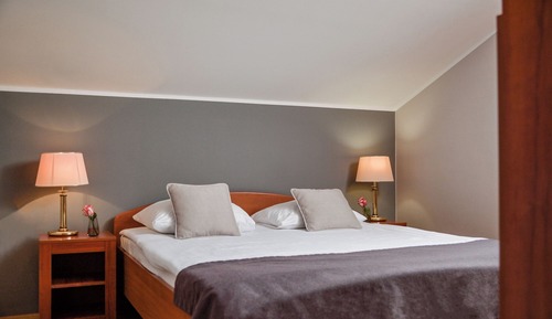 Two-bedroom apartment (for 6 people)