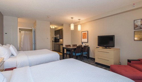 Studio, 2 Queen Beds (Hearing Accessible)