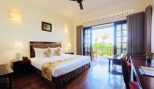 Bungalow, Sea View