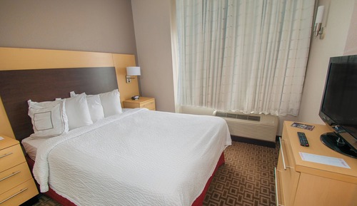 Suite, 1 Bedroom (Mobility Accessible, Tub)