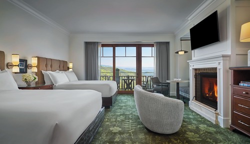 Suite, Multiple Beds (Peak View)
