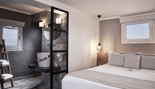 Loft, Sea View