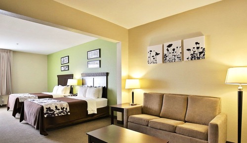 Suite, Multiple Beds, Accessible, Non Smoking
