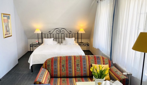 Apartment (2 Adults)