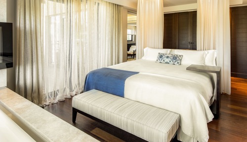 Grand Suite, 1 King Bed, Balcony (1 Bedroom)