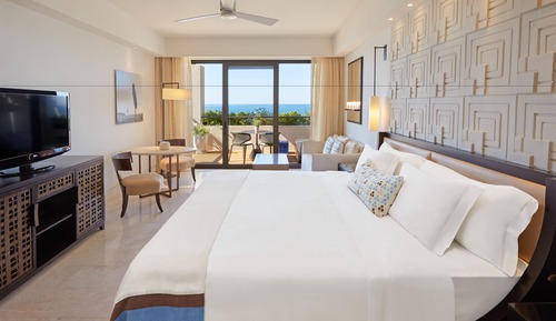 Premium Room, 1 King Bed, Balcony, Sea View