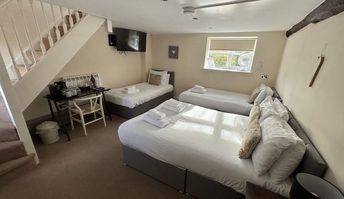 Family Cottage 2