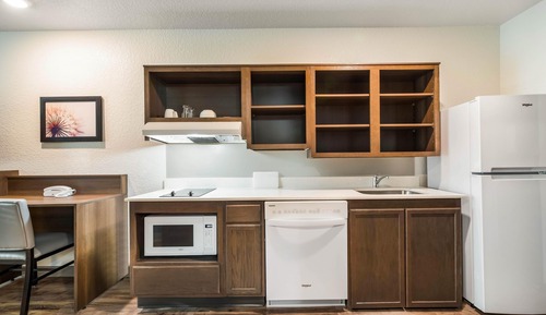 Room, 1 Queen Bed, Accessible, Non Smoking (Roll-in Shower)