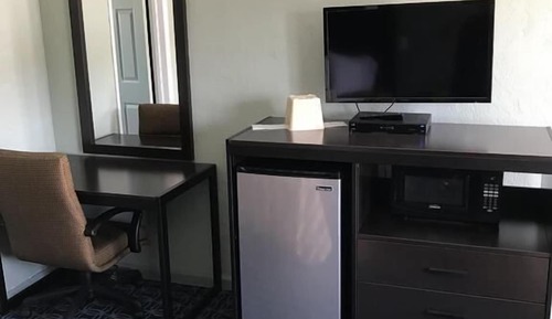 Room, 1 King Bed, Non Smoking