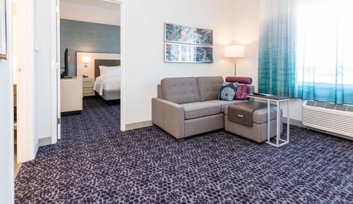 Suite, 1 Bedroom (Hearing Accessible)