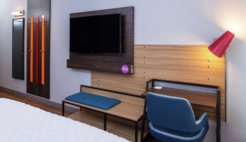 Standard Room, 1 King Bed