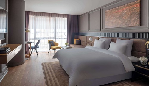 Luxury Room, King Bed, Bosphorus View
