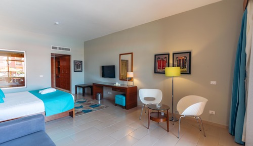 Family Room (Family Large Room)