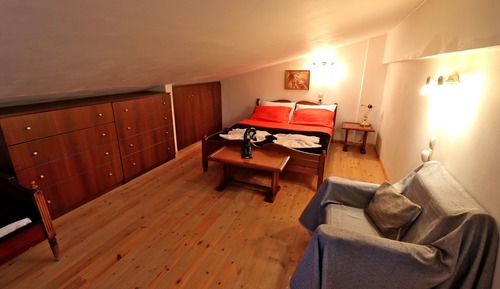 Apartment, 1 Bedroom (Split Level)