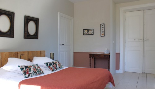 Family Room (1)