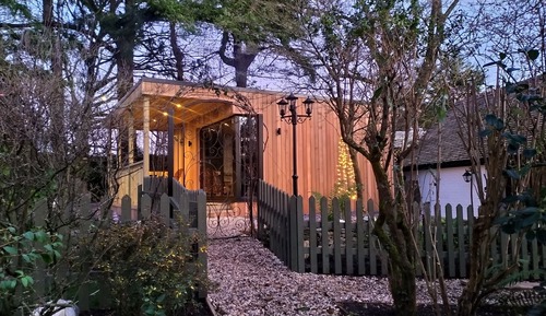 Superior Double or Twin Room, Ensuite, Garden View (Cedar Suite)