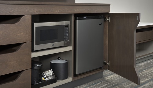 Room, 2 Queen Beds, Accessible, Bathtub (Mobility & Hearing)