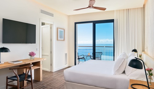Deluxe Room Mare (1 adult)