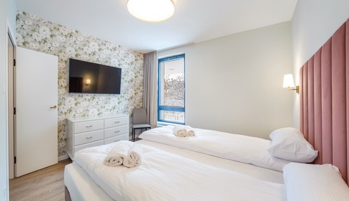 Apartment (24/9)
