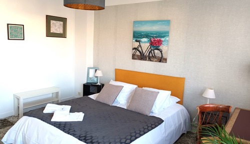 Double Room, Balcony