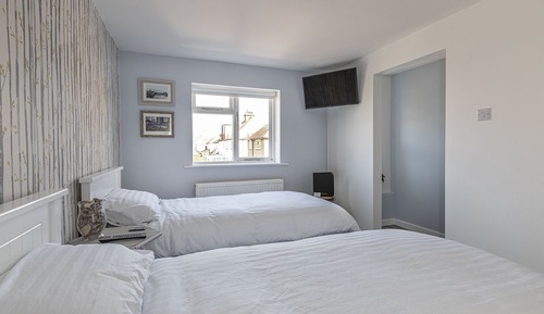 Twin Room (Room 4)