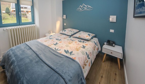 Classic Double Room, Private Bathroom, Mountain View (3 étoiles)