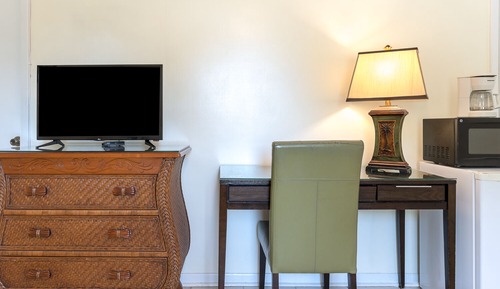 Classic Double Room, 2 Double Beds, City View