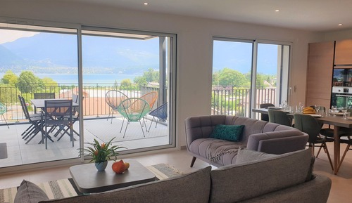 Exclusive Apartment, Ensuite, Lake View (4 Etoiles)