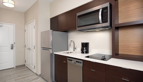 Suite, 1 Bedroom, Non Smoking (Mobility/Hearing Accessible, Tub)