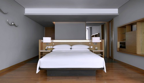 Signature Suite, 1 King Bed, Non Smoking, Ocean View (Private Pool)
