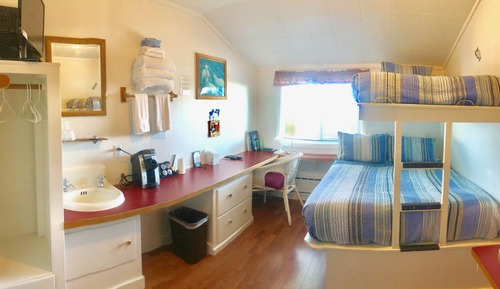 European Style Rm #8 (Shared Bath) (1 double bed with twin bunk above, upstairs)