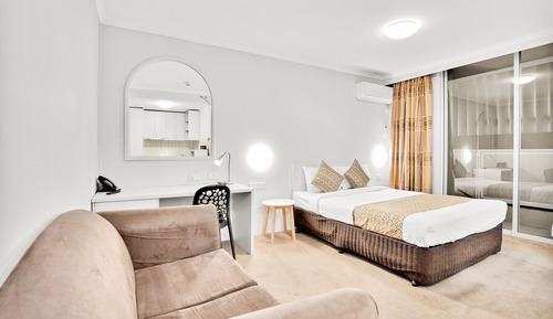 Standard Suite