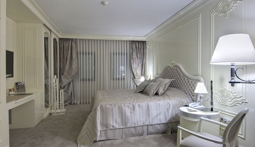 Presidential Suite