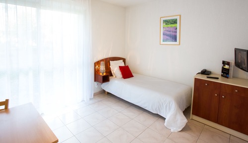 STANDARD STUDIO (SINGLE BED)